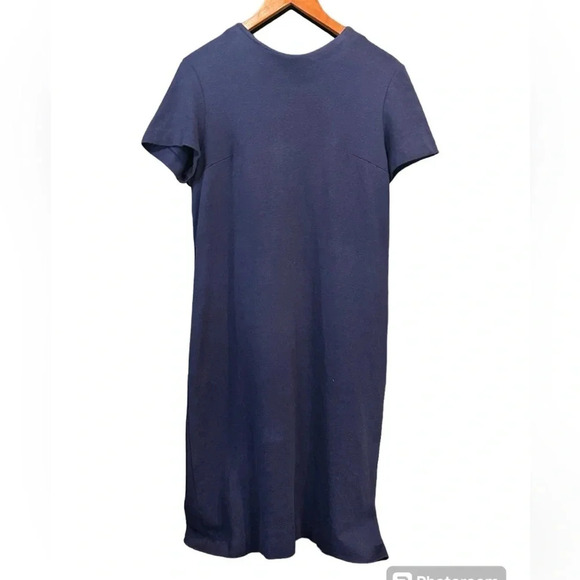 Beautiful Vintage blue knit dress with belt and a coordinating jacket. - Picture 4 of 10